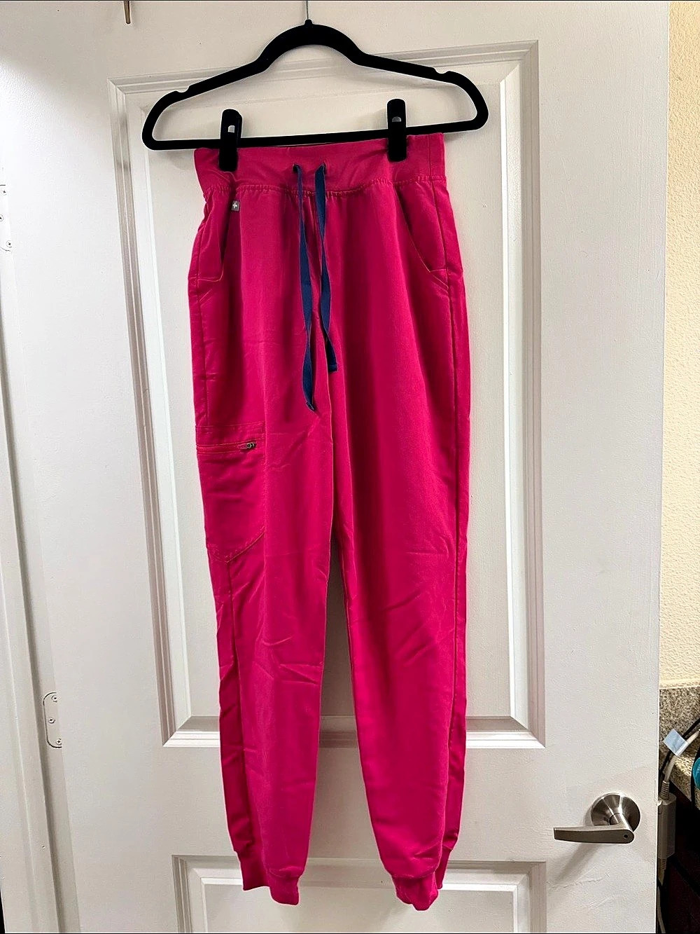 FIGS High Waisted Zamora Jogger Pants in Ultra Rose Size XS/T